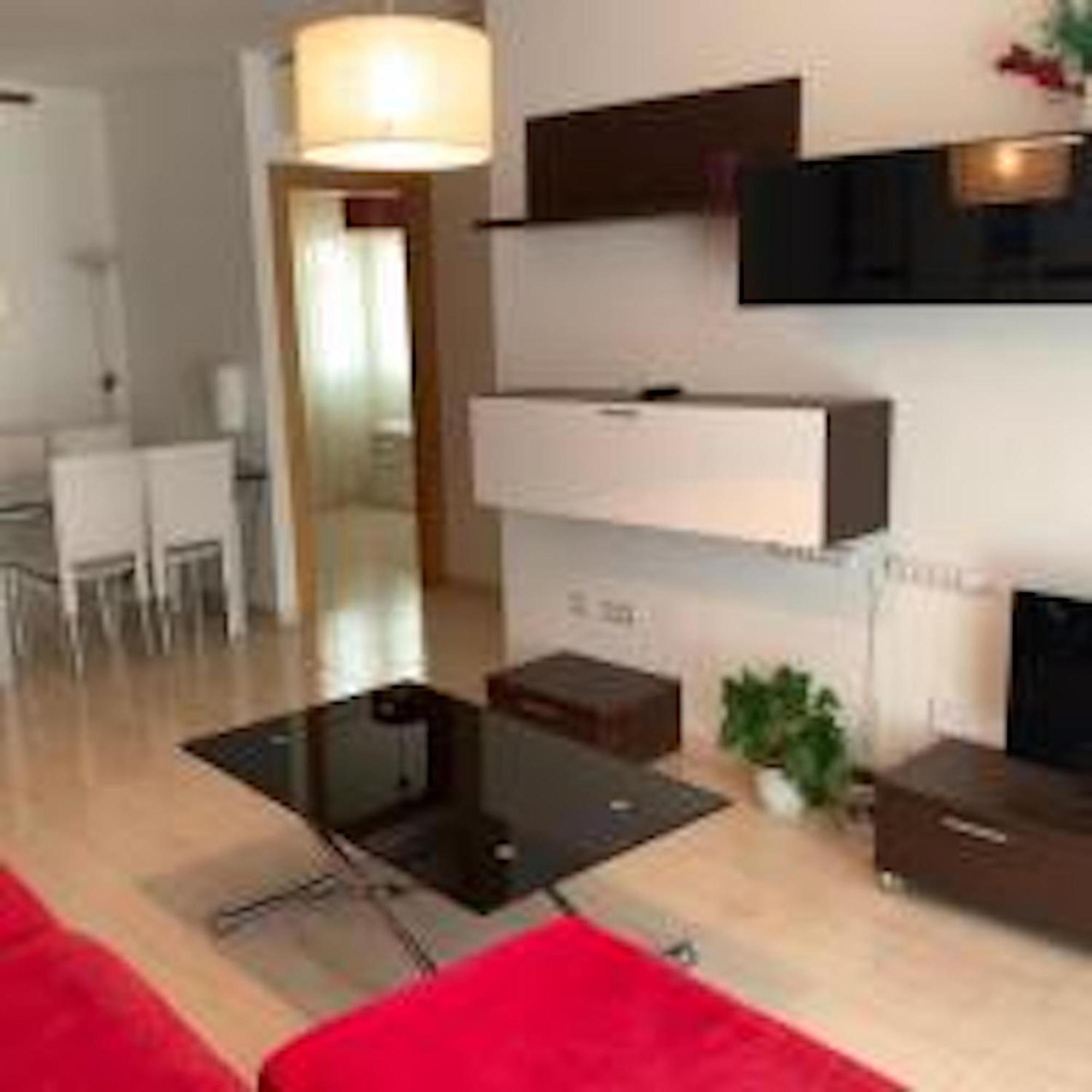 Apartments Holidays2Malaga City Center Buitenkant foto