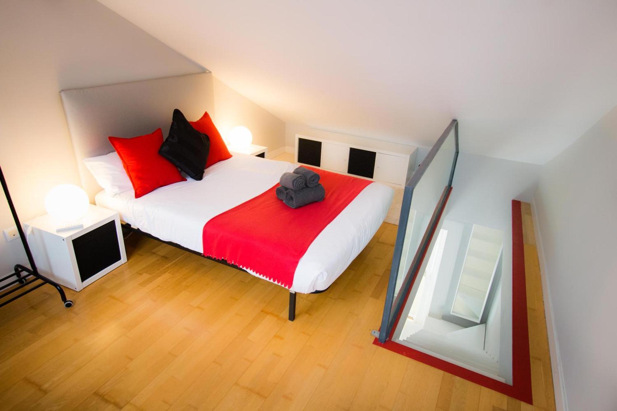 Apartments Holidays2Malaga City Center Buitenkant foto